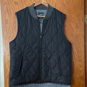 Grayers Black Quilted Vest with Gray Trim